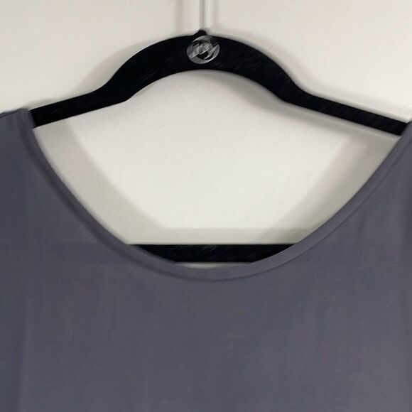 Loft back detail understated elegance blouse M - Picture 6 of 10